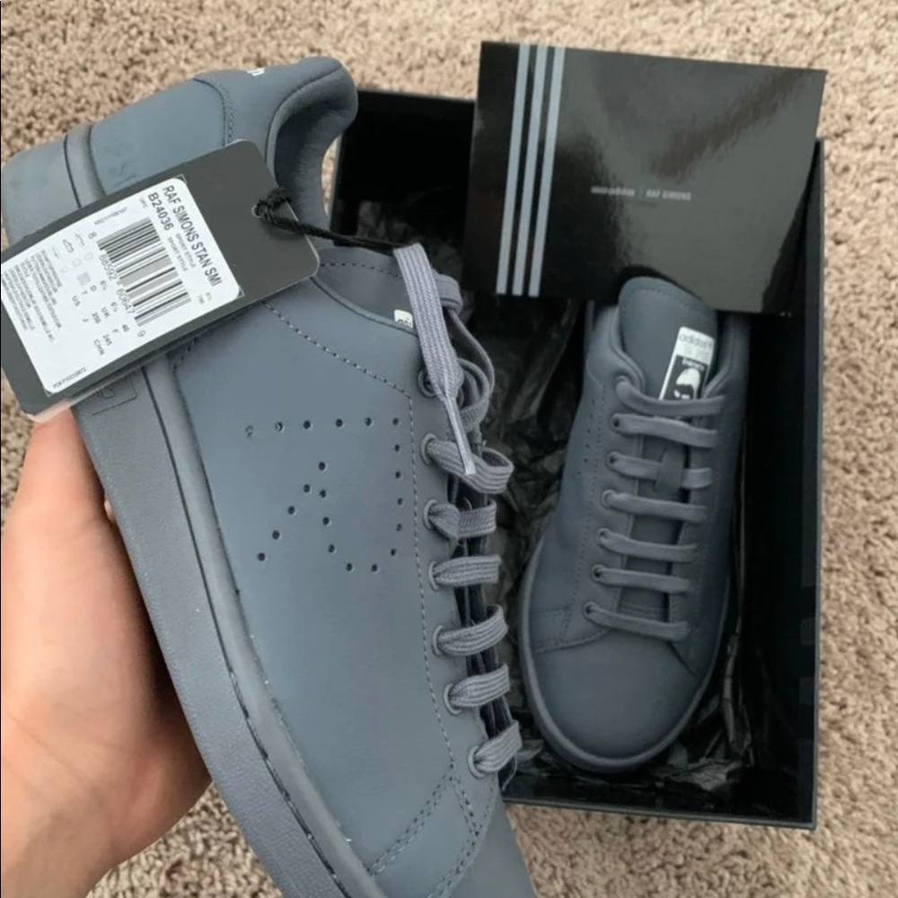 Brand new raf simons Stan smith adidas size 7
